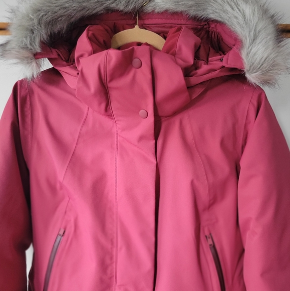 Athleta Rainout Outbound Parka M Decadent Red - Picture 6 of 16
